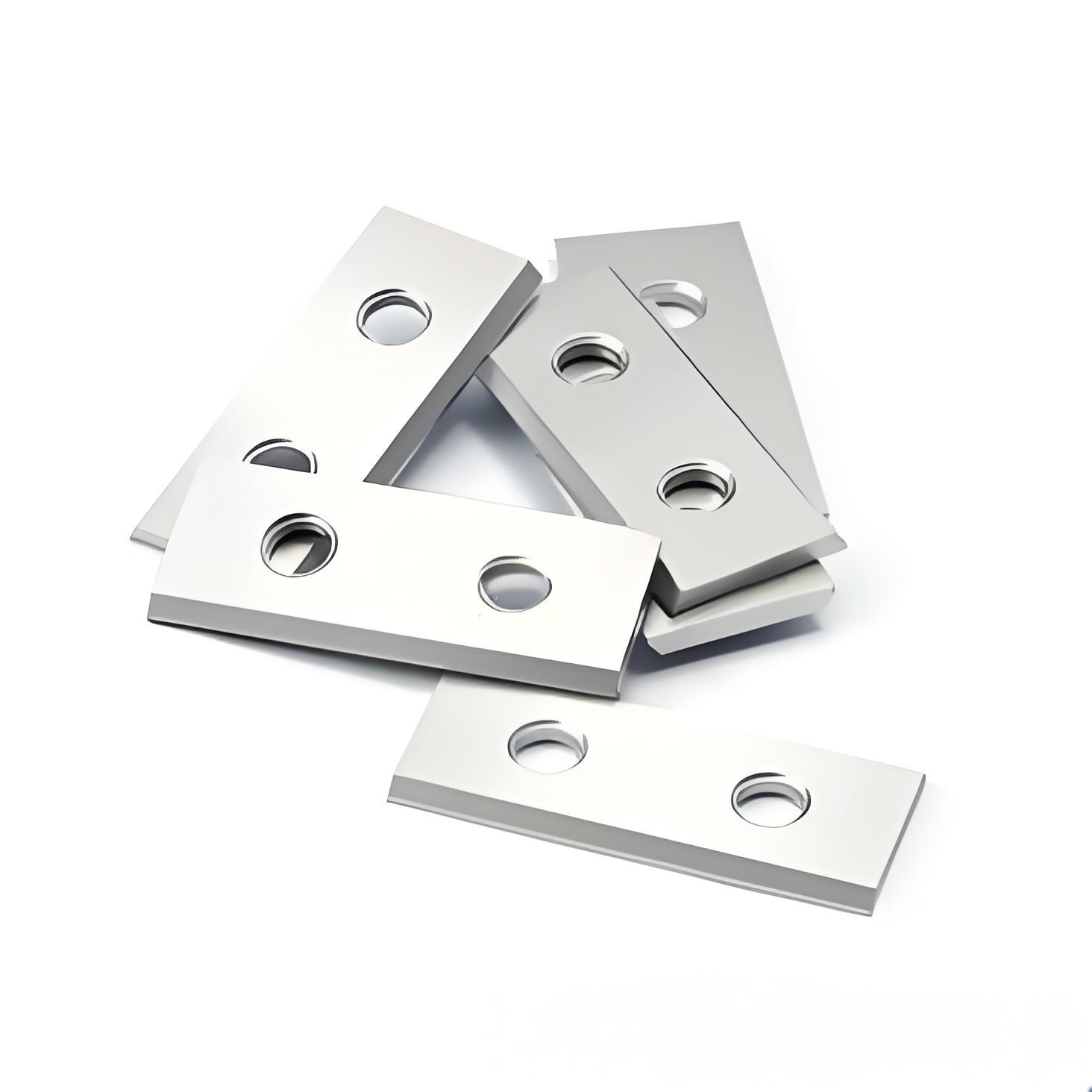 Carbide Saw Tips 2